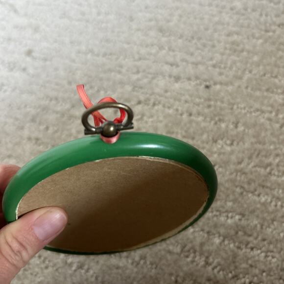 Vtg Cross Stitch Christmas Ornament “Merry Christmas Y’all” Round Frames 4” - Picture 4 of 6